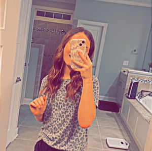 Meet your Posher, Layton